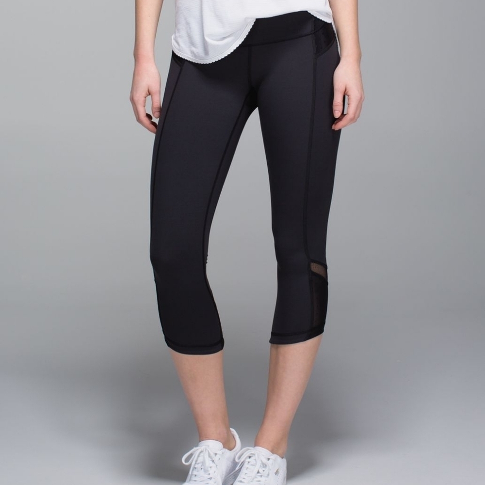Blue Mesh Lululemon Leggings 💕
